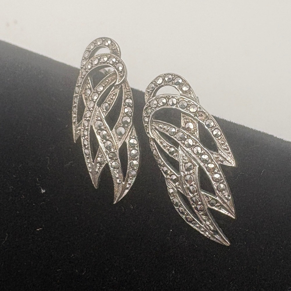 Vintage Art Deco 800 Silver Marcasite Clip On Feather Leaf‎ Earrings Signed CB